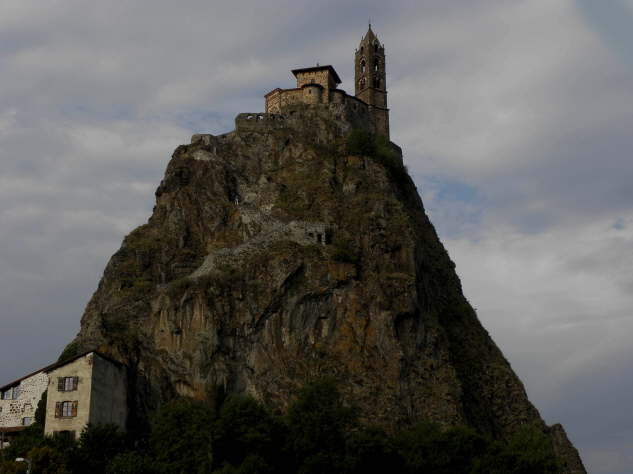 St Michel en Aighuil